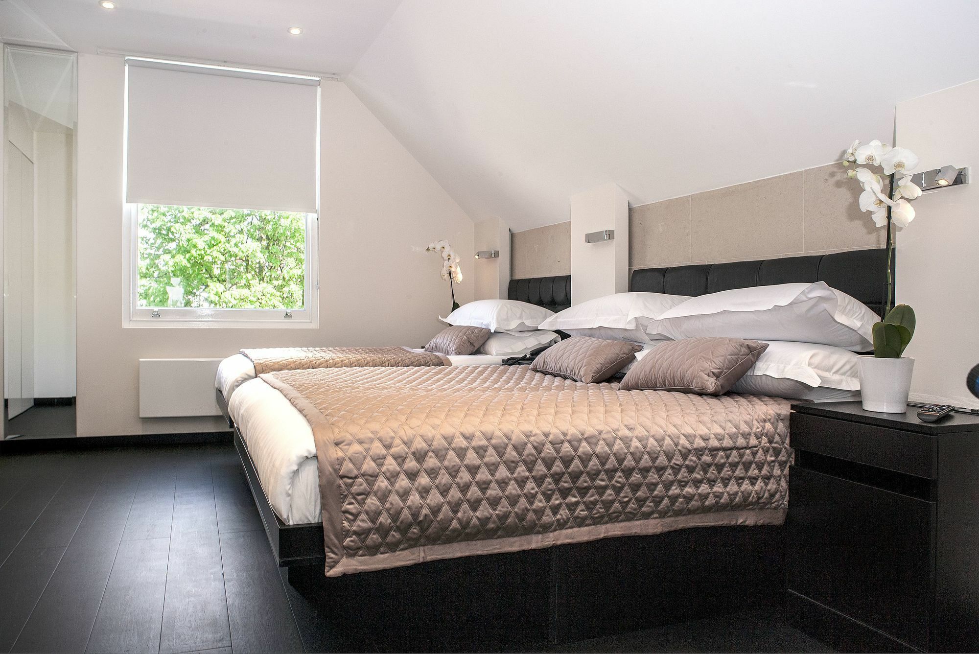 Nox Golders Green Aparthotel ลอนดอน ภายนอก รูปภาพ